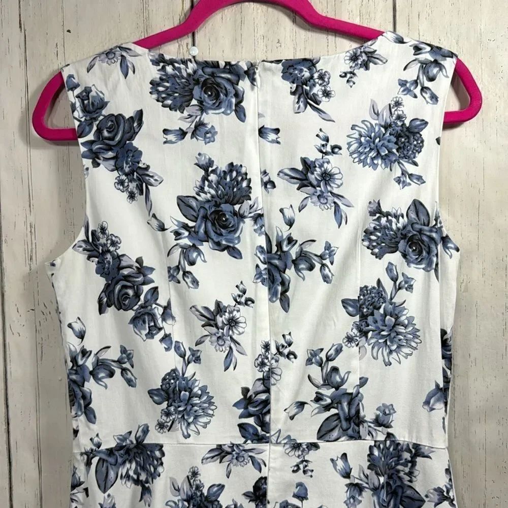 Hanpceirs Blue White Floral Fit & Flare Dress Sleeveless Cottagecore Romantic - Picture 11 of 15